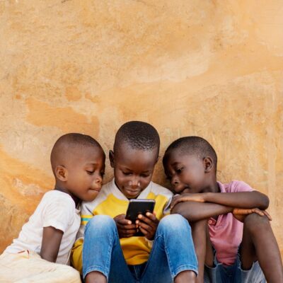 Éducation aux médias : accompagner les enfants